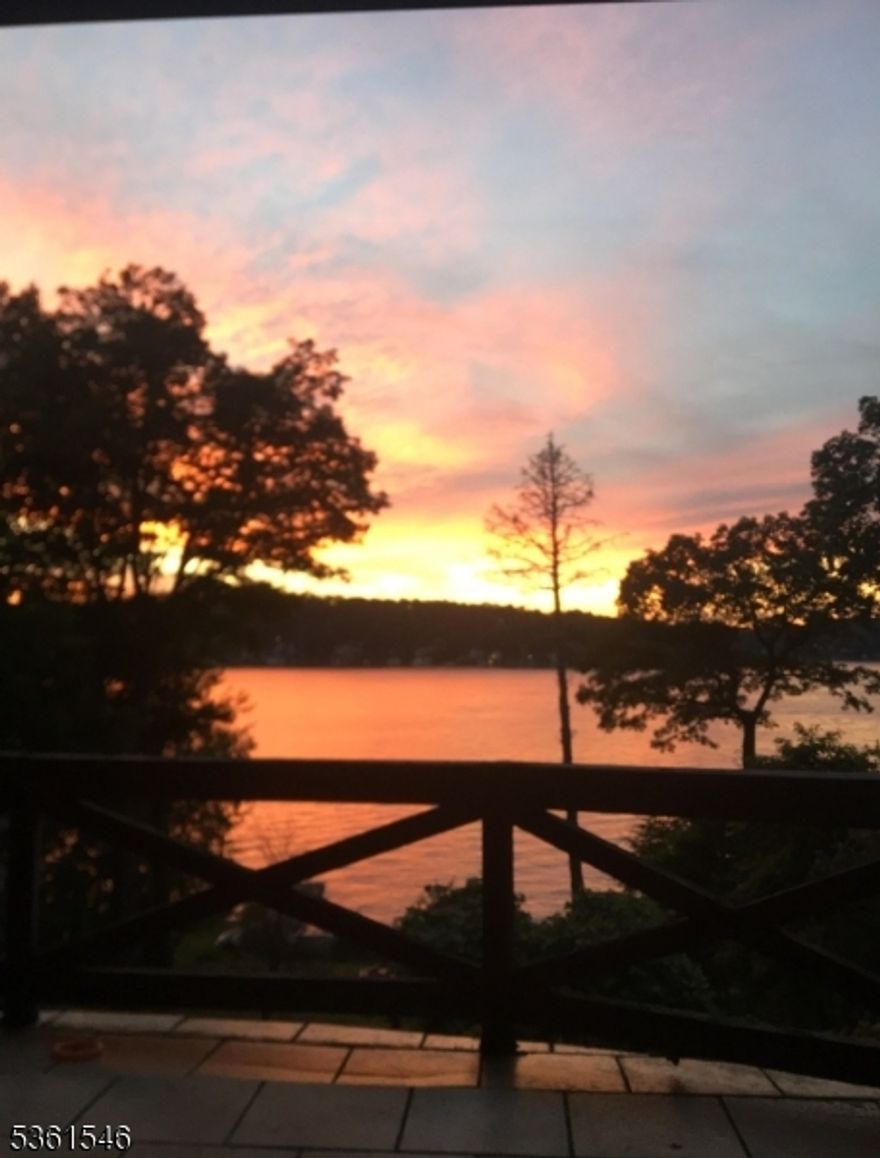 GORGEOUS LAKEFRONT LOCATION!! Enjoy year round waterfront living on Beautiful Lake Hopatcong. Furnished and Charming Lakefront Tiny Home with Astounding Sunset Views. Mt. Arlington Train/Bus Station Nearby, Approx 45 min to NYC. 20 Miles from Poconos. Town Beach, Waterfront Restaurants, and recreation area nearby. Tastefully decorated and fully furnished with light, minimalist, decor. Rental has convertible couch that pulls out to a king size bed, all kitchen utensils and TV.  Most Utilities Included in pricing. Reduced and Recently became available for move in for July 1st! This Won't last Schedule Your Showing Today!