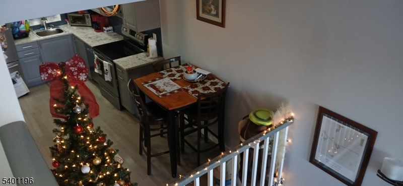 Hidden Valley - Residential Lease