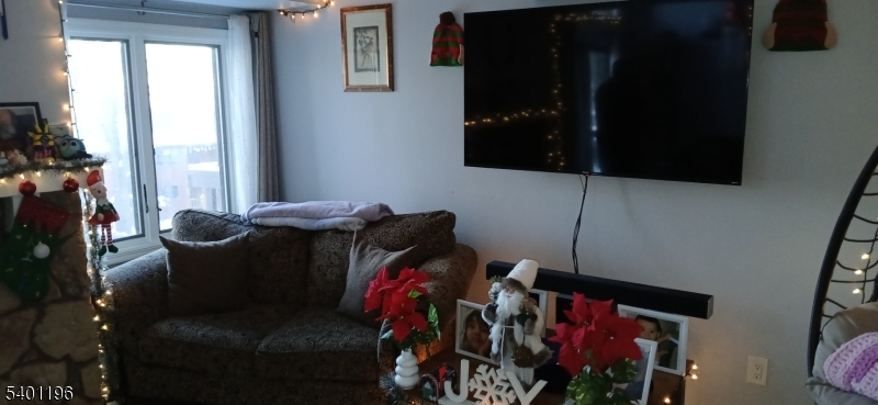 Hidden Valley - Residential Lease