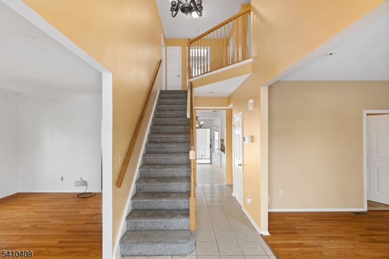 Crestmont Hills - Residential Lease