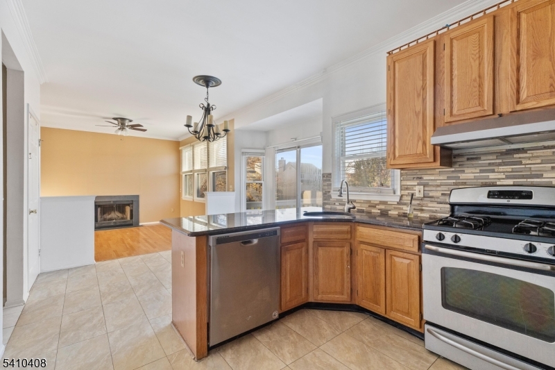 Crestmont Hills - Residential Lease