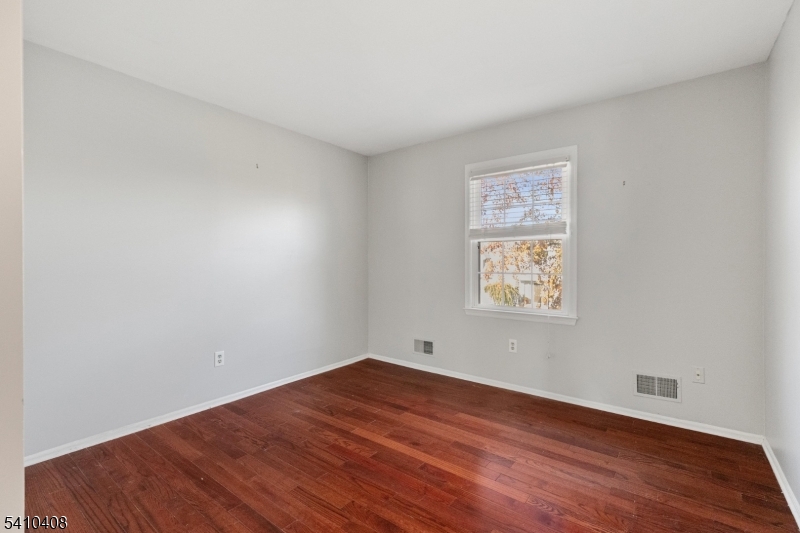 Crestmont Hills - Residential Lease