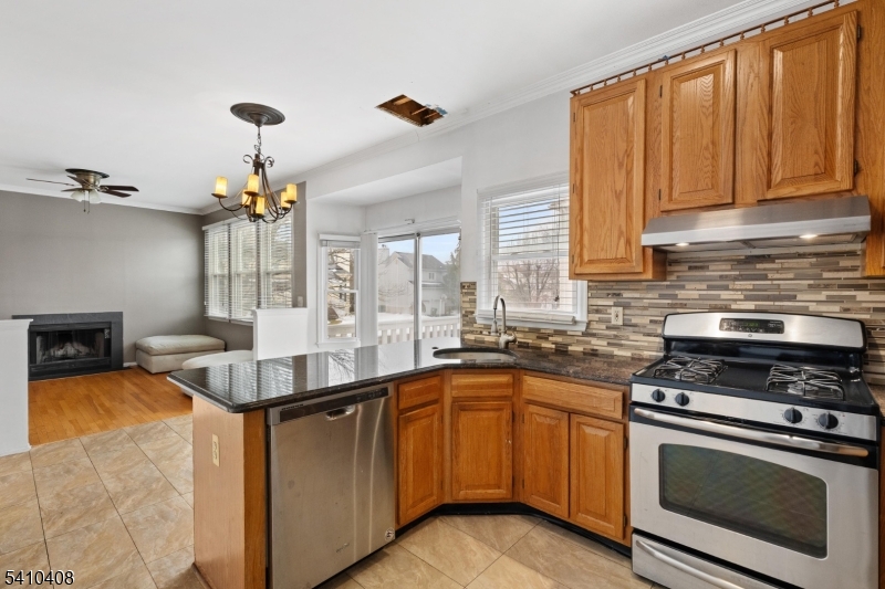 Crestmont Hills - Residential Lease