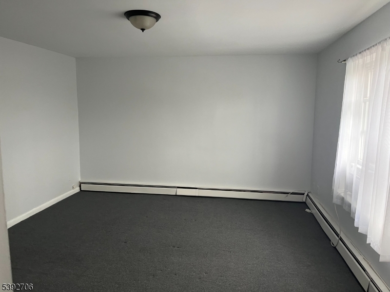 Verona Manor - Residential Lease