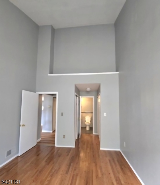 The Pointe at Galloping Hil - Residential