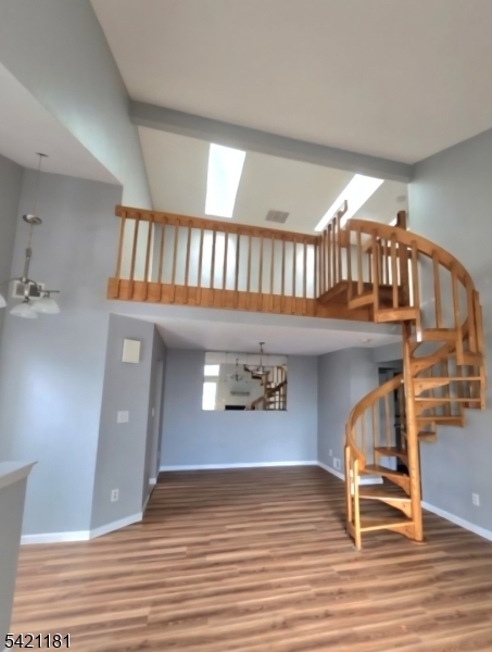 The Pointe at Galloping Hil - Residential