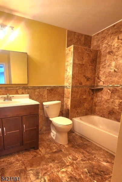 The Pointe at Galloping Hil - Residential