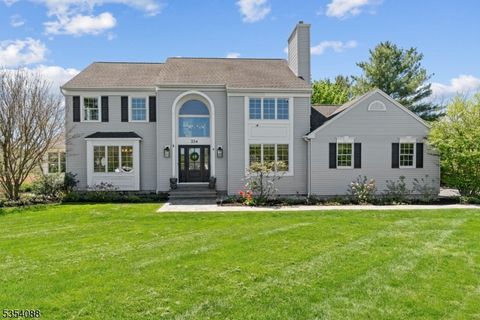 MLS: 3959483