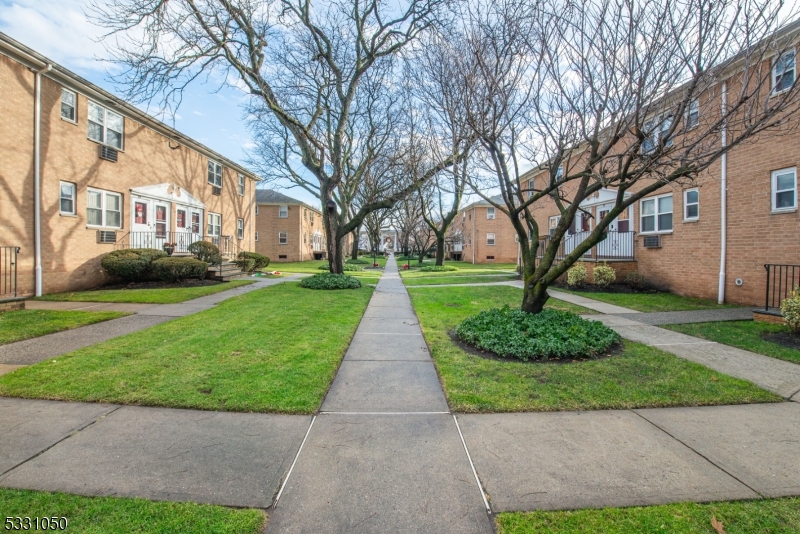 Bridgebrook - Residential