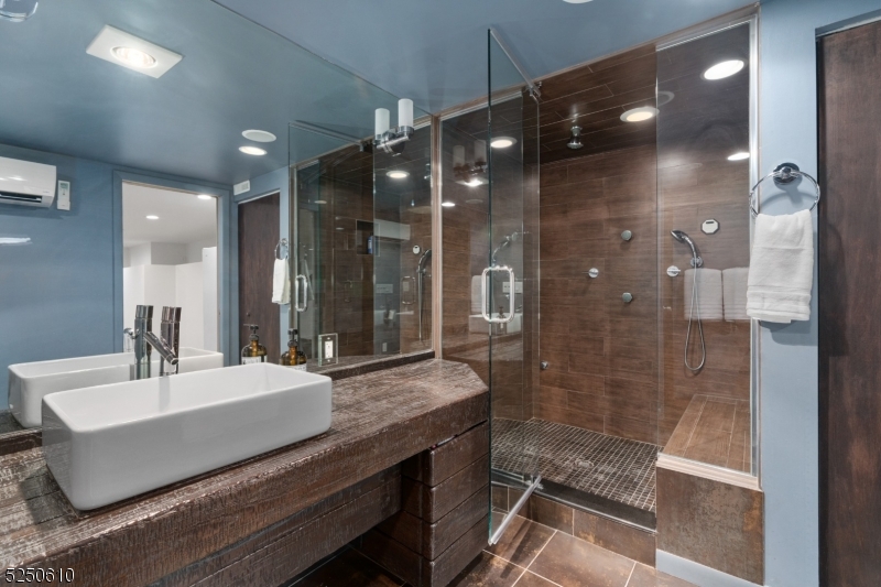 Lake Mhawk - Residential