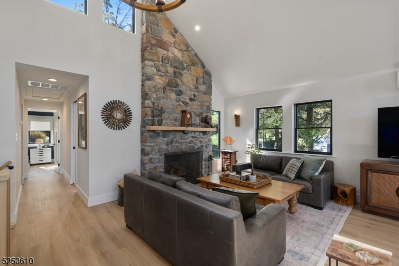 Lake Mhawk - Residential