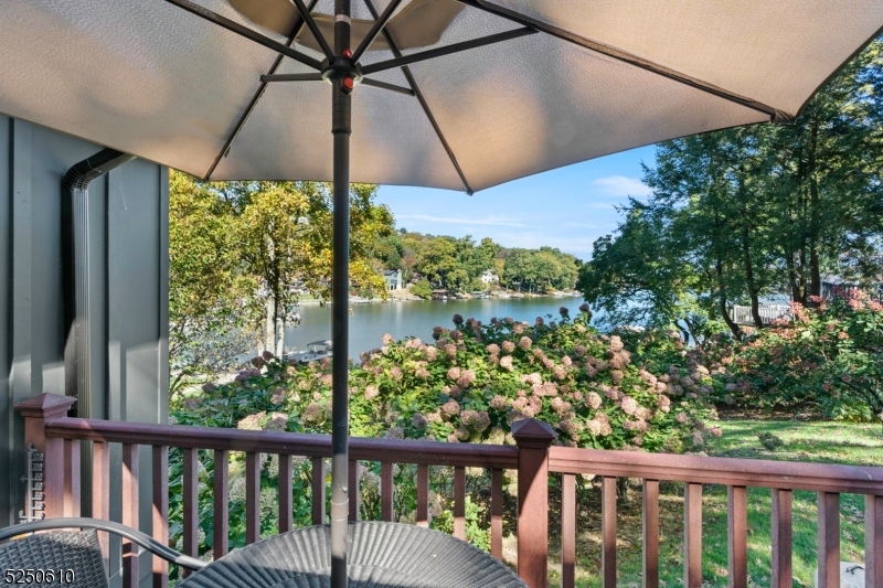 Lake Mhawk - Residential