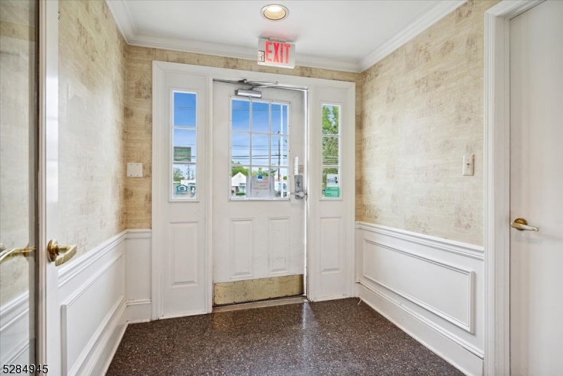 Hillsborough Twp., New Jersey 08844, United States, ,Commercial,Pending,58020