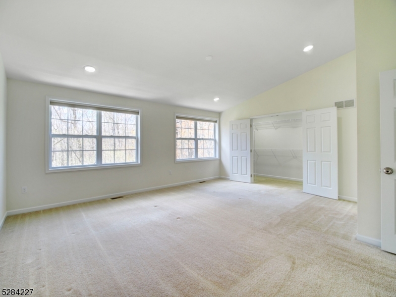 Morris Chase - Residential Lease