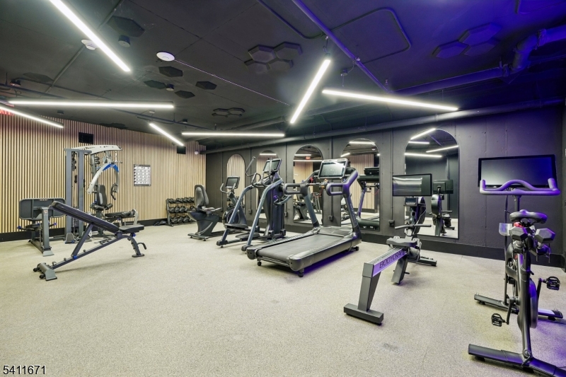 The Summit Estates - Residential Lease