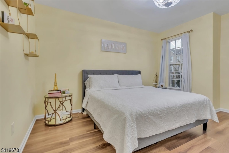 Essex Park - Residential