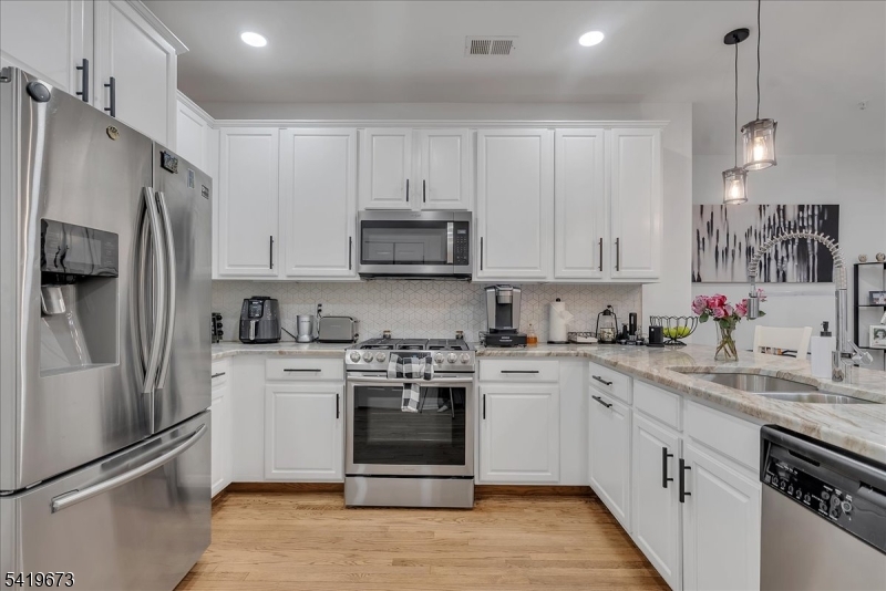 Essex Park - Residential