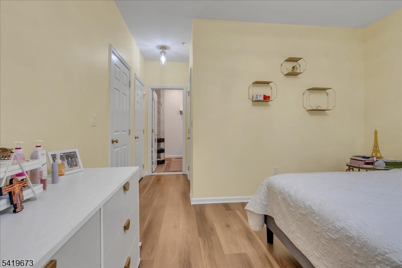 Essex Park - Residential