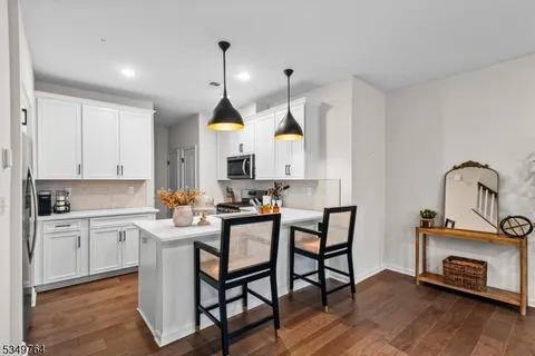 3 Sadie Cir Unit 3103, Union Twp., NJ 07083 - MLS#: 3955727