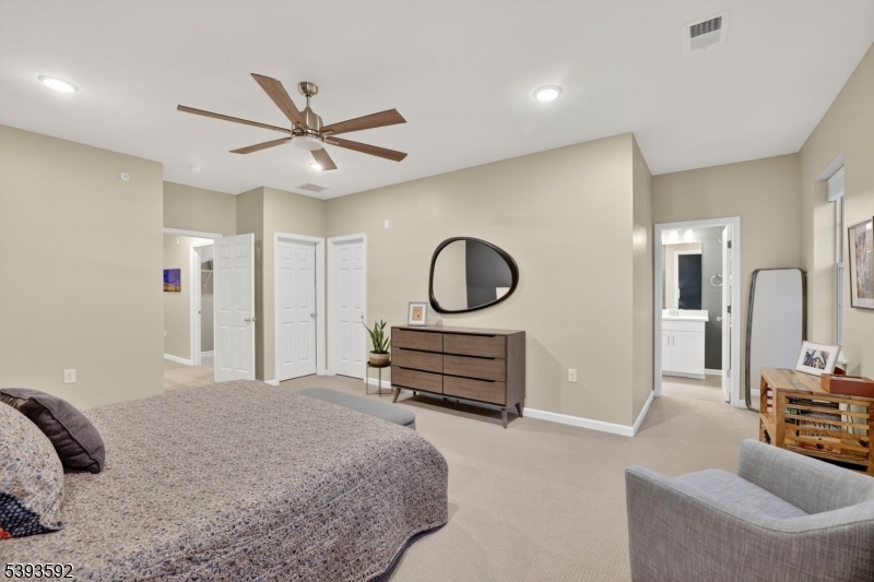 Somerville Station - Residential