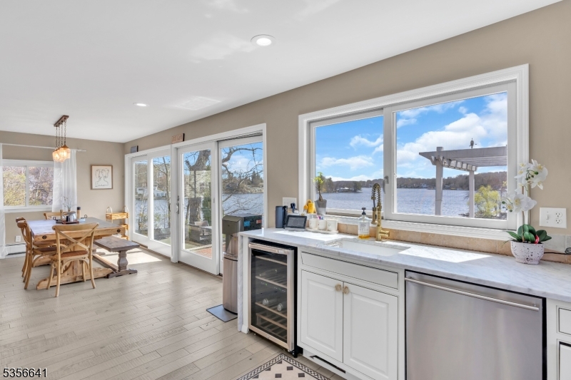 Main Lake - Residential