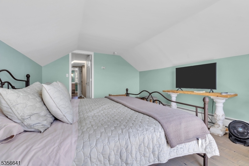 Main Lake - Residential