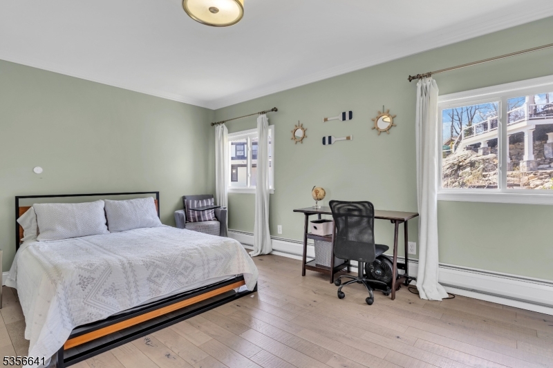 Main Lake - Residential