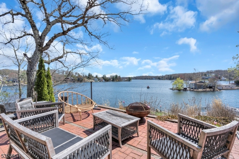 Main Lake - Residential