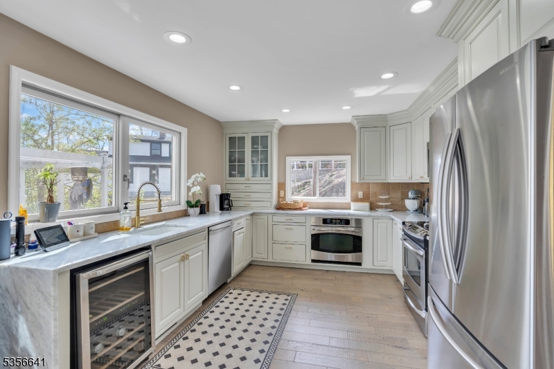 Main Lake - Residential