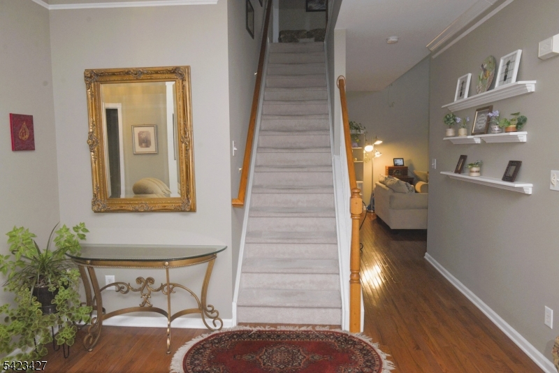 Greenwich Chase - Residential