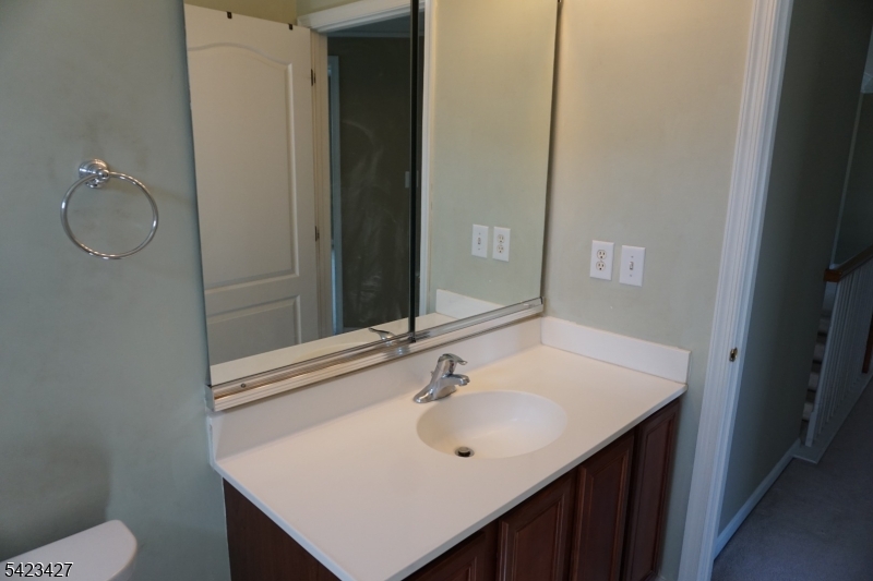 Greenwich Chase - Residential