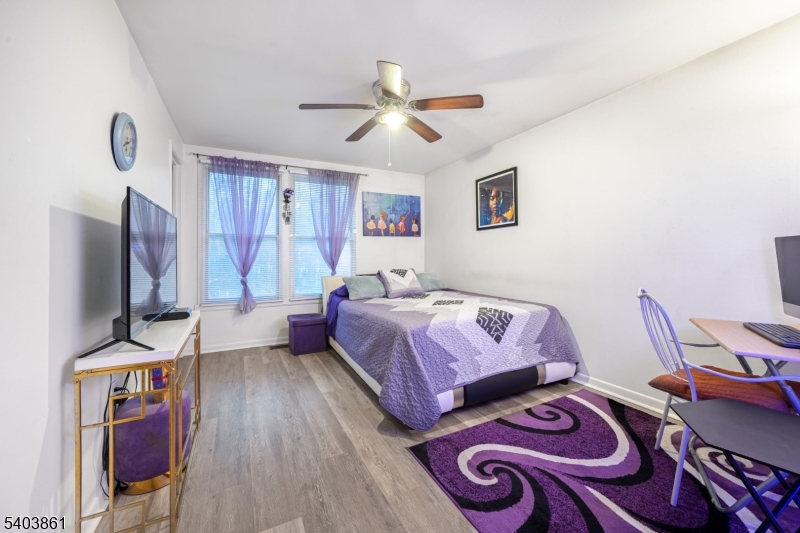 Franklin Meadows - Residential