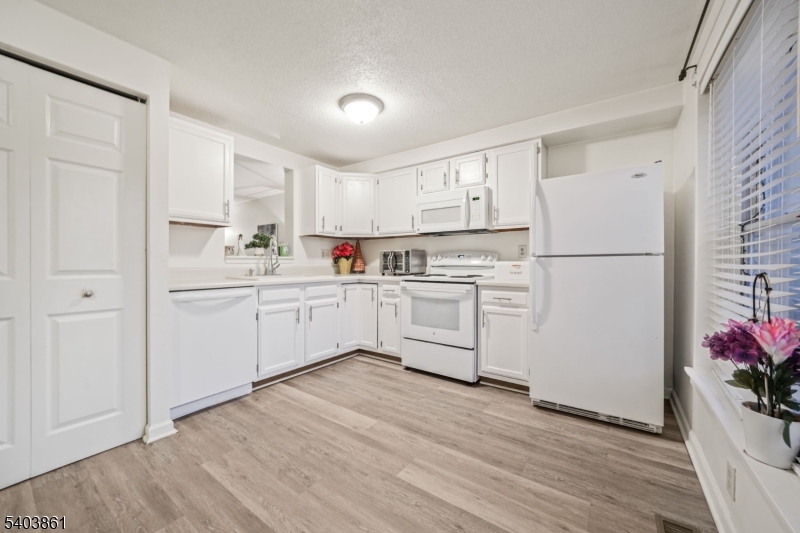 Franklin Meadows - Residential