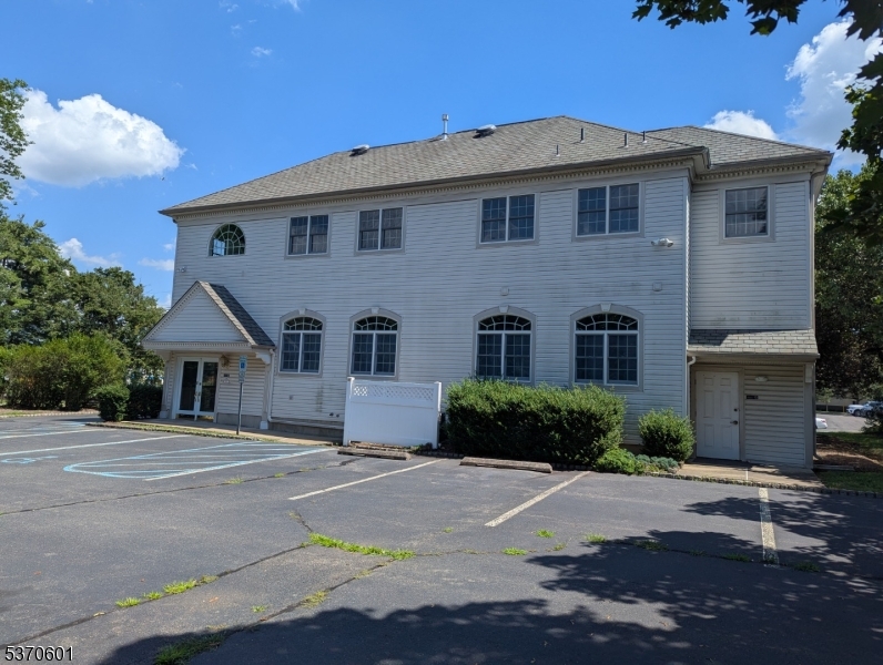 Hillsborough Twp., New Jersey 08844, United States, ,Residential,Active,168978