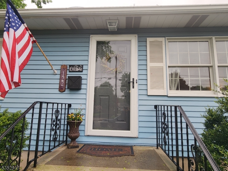 122 Walnut Avenue
