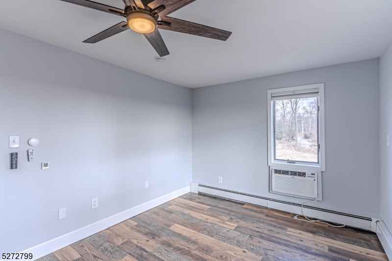 Cedar Lake - Residential