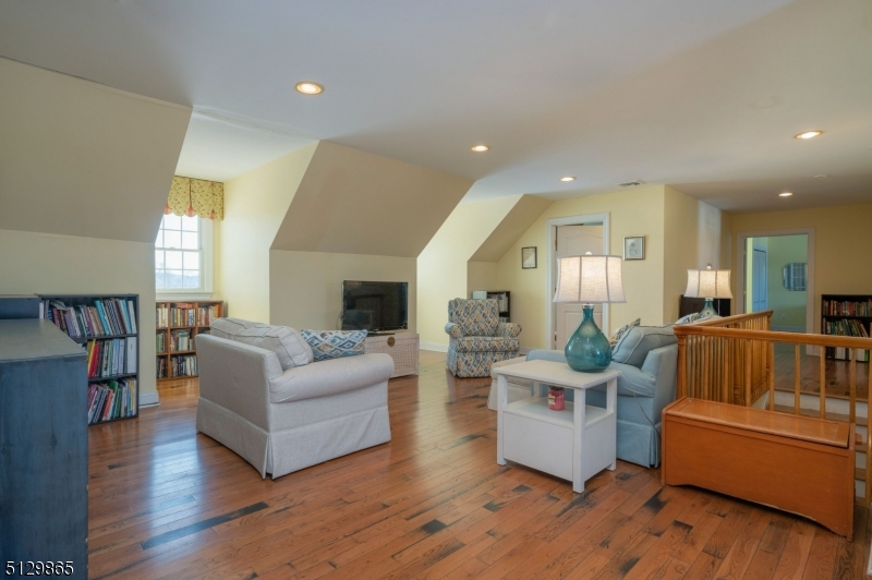 Greendell horse farms - Residential