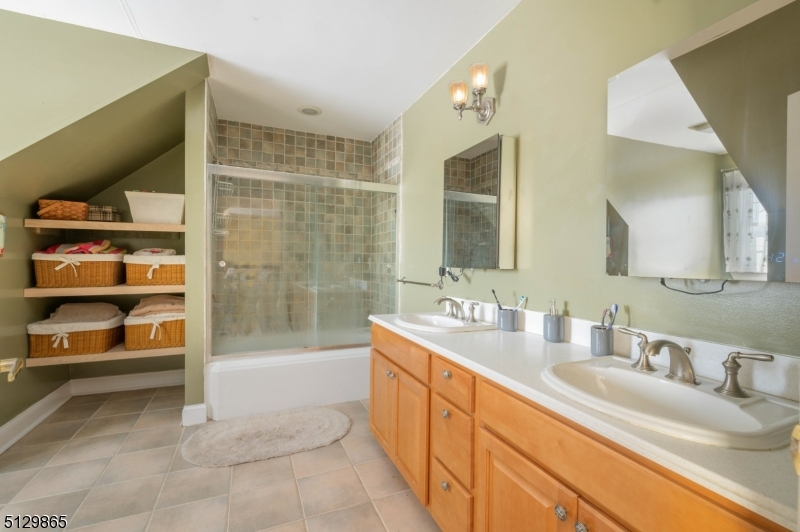 Greendell horse farms - Residential