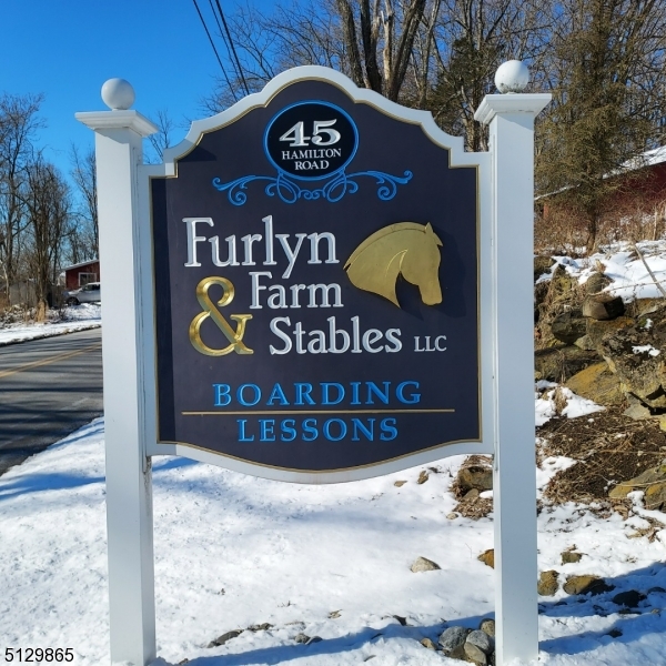 Greendell horse farms - Residential