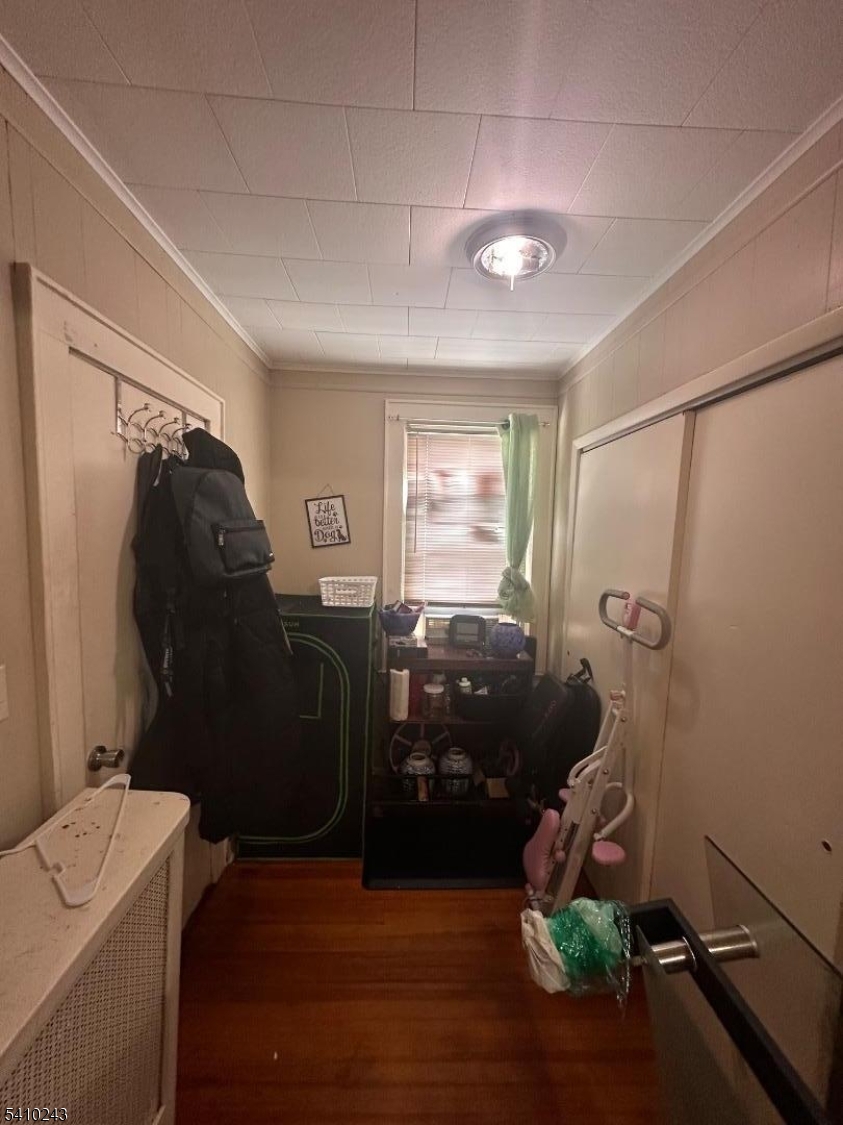 WEEQUAHIC - Residential Income