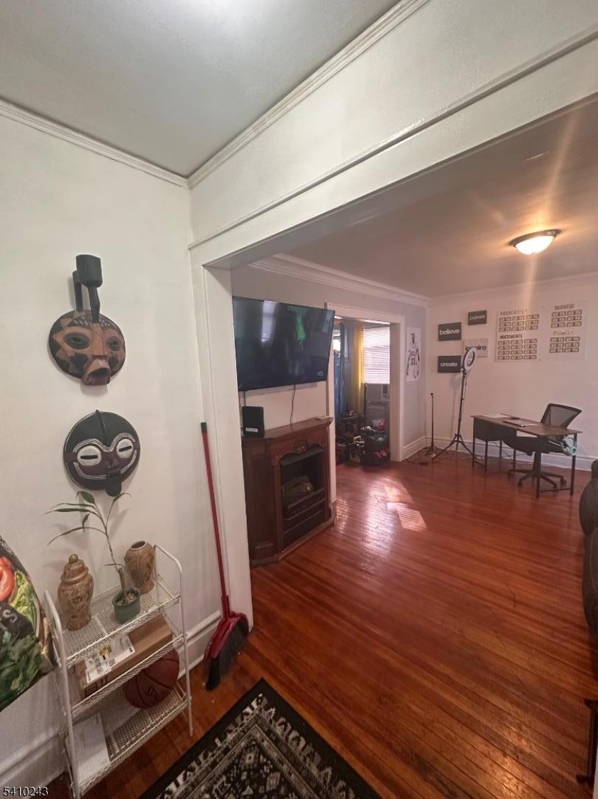 WEEQUAHIC - Residential Income