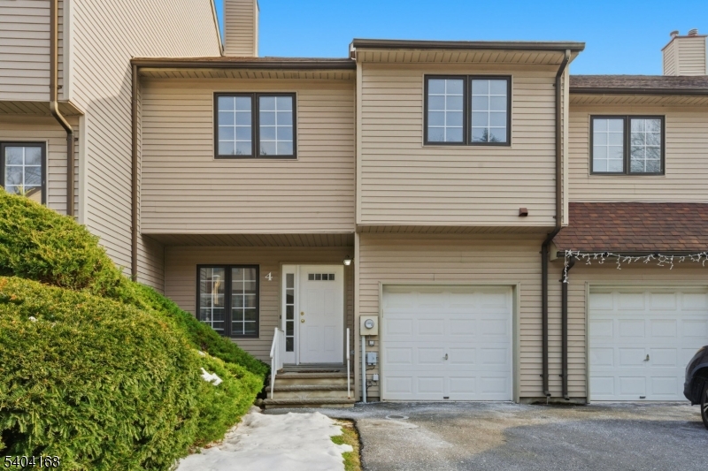 Hill - Residential Lease