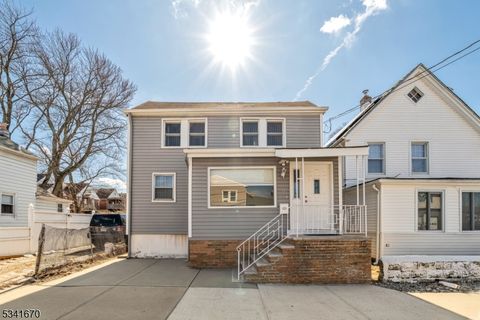 MLS: 3948810
