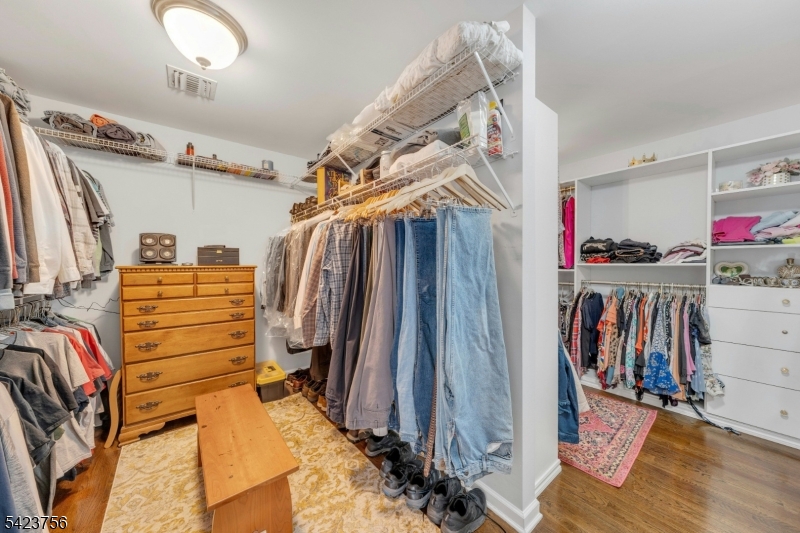 Ravenswood - Residential