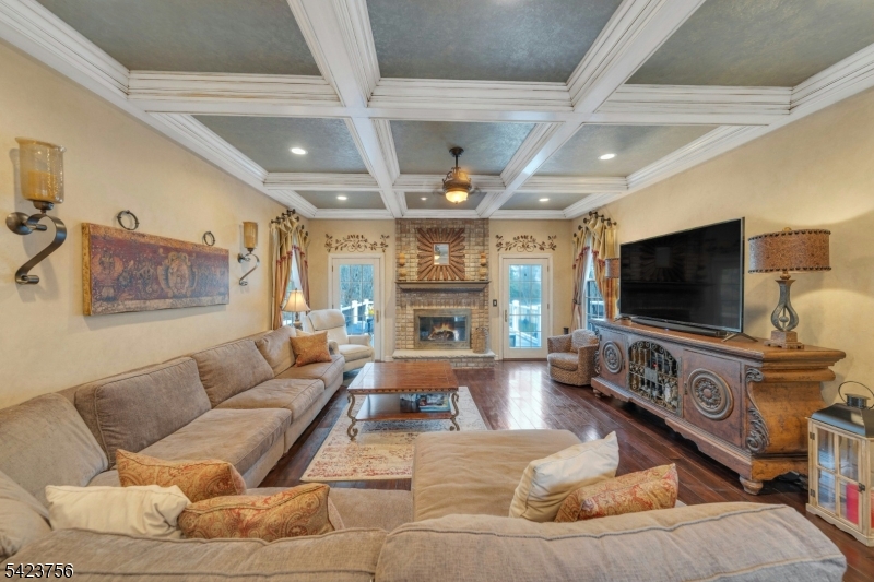 Ravenswood - Residential