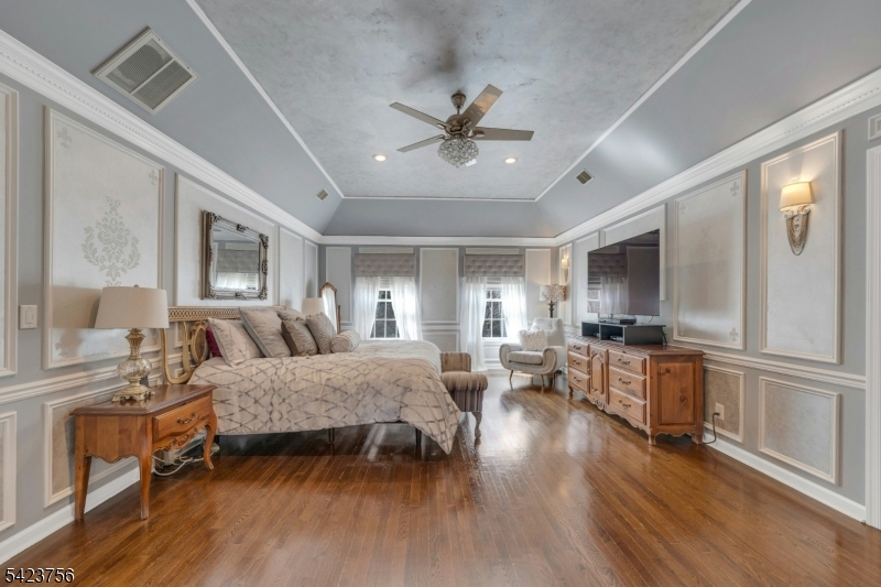 Ravenswood - Residential