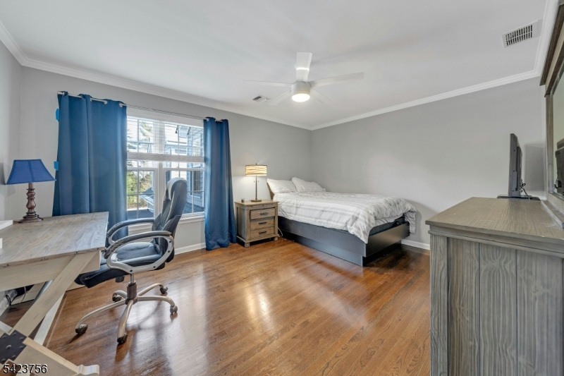 Ravenswood - Residential