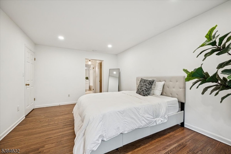 James Street Commons - Residential Lease