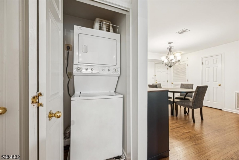 James Street Commons - Residential Lease