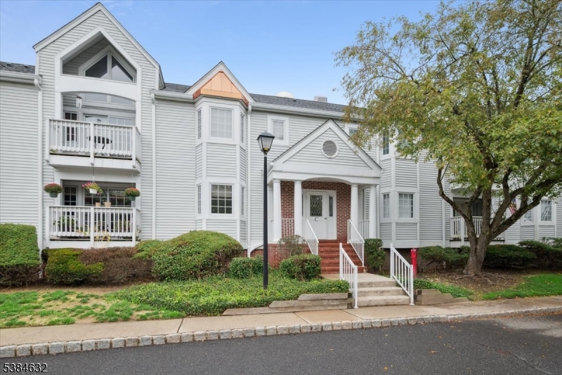 James Street Commons - Residential Lease